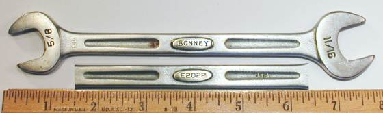 [Bonney E2022 5/8x11/16 Open-End Wrench in Streamlined Style]