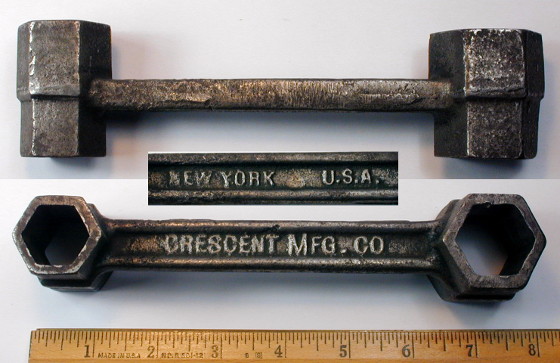 [Crescent Mfg. Four-Way Socket Wrench]