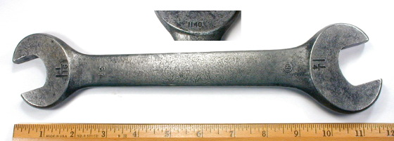 [Rhode Island Tool No. 37 1-1/16x1-1/4 Wrench]